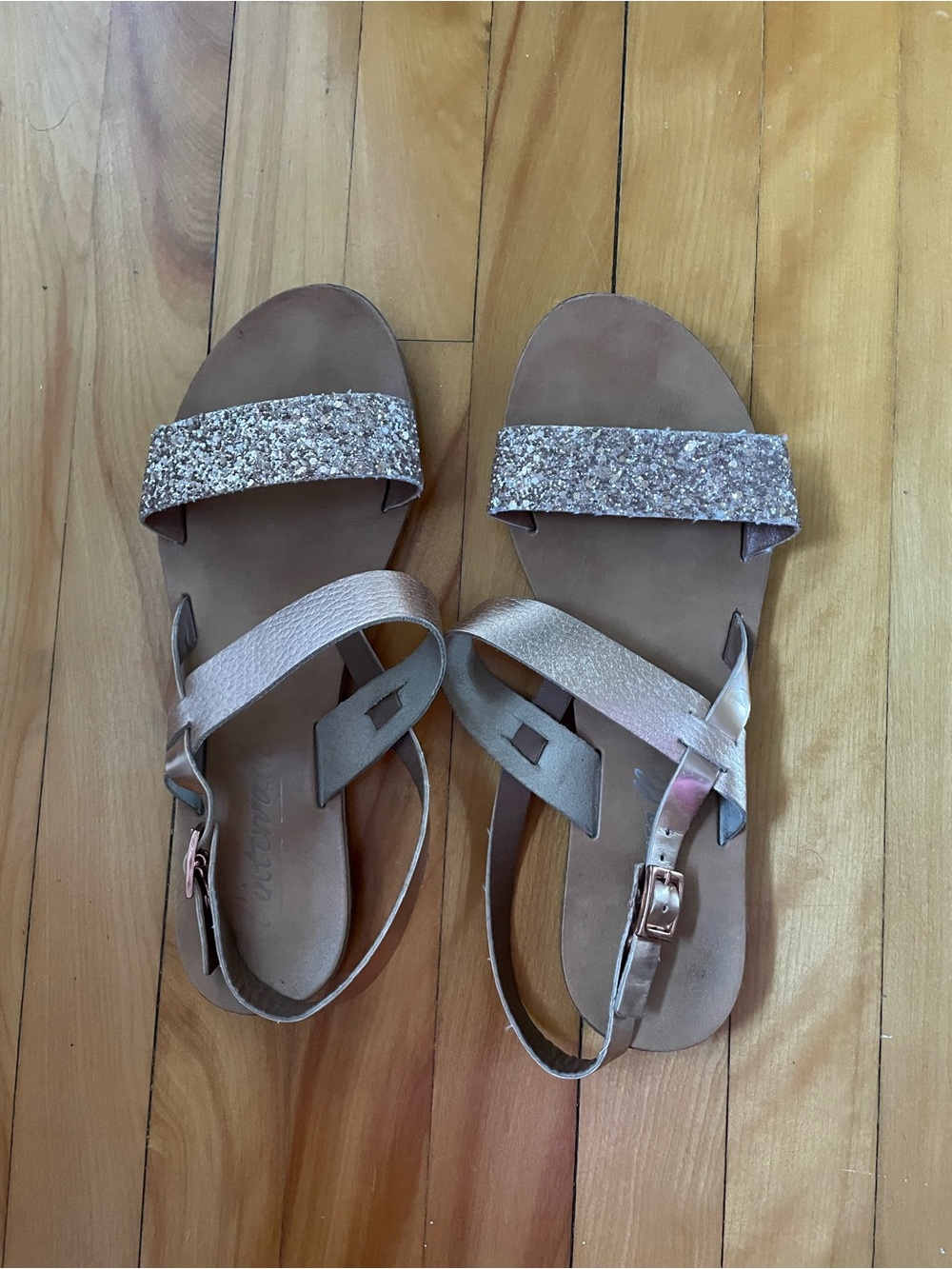 L’Intervalle Women’s Glitter Strap Sandals in Rose Gold - US9